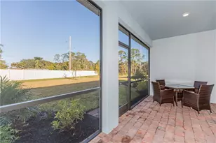 267 Tamarindo Ln, Naples, FL 34114 - Photo 11