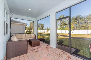 267 Tamarindo Ln, Naples, FL 34114 - Photo 3