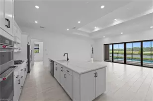 2090 Don Benito Wy, Naples, FL 34120 - Photo 7