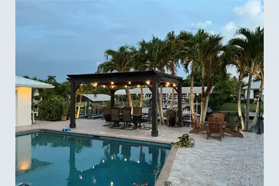 980 Bal Isle Dr, Fort Myers, FL 33919 - Photo 9
