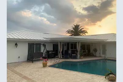 980 Bal Isle Dr, Fort Myers, FL 33919 - Photo 11