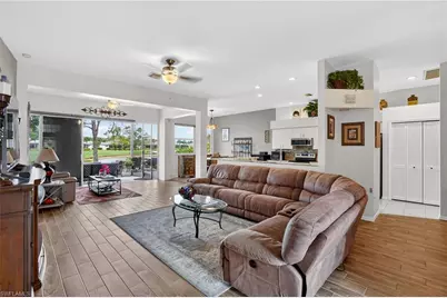 9131 Old Hickory Cir, Fort Myers, FL 33912 - Photo 7