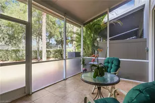 1289 Oxford Ln, Naples, FL 34105 - Photo 23