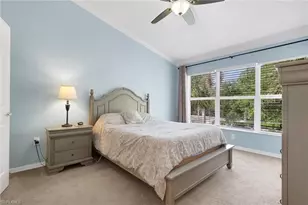 1289 Oxford Ln, Naples, FL 34105 - Photo 17