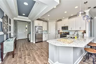 8764 Bellano Ct, Naples, FL 34119 - Photo 7