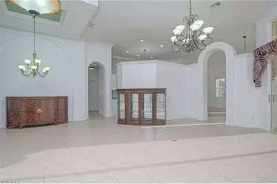 8252 Southwind Bay Cir, Fort Myers, FL 33908 - Photo 5