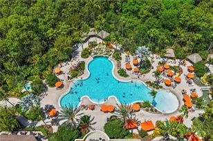 9098 Capistrano St S, Naples, FL 34113 - Photo 3