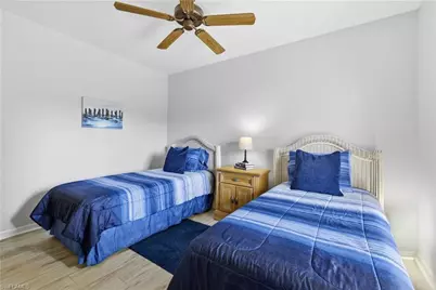 9175 Celeste Dr #204, Naples, FL 34113 - Photo 11