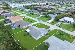 4424 SW 13th Ave, Cape Coral, FL 33914 - Photo 35