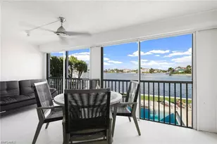 9486 Gulf Shore Dr, Naples, FL 34108 - Photo 27