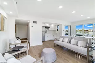 9486 Gulf Shore Dr, Naples, FL 34108 - Photo 37