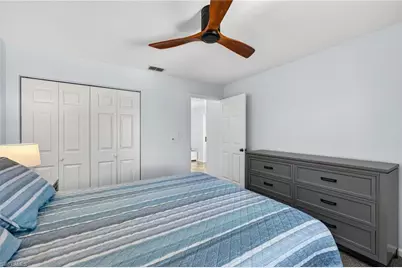 550 Saratoga Cir #E205, Naples, FL 34104 - Photo 21