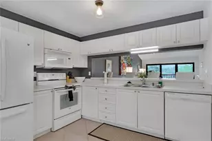 5784 Deauville Cir, Naples, FL 34112 - Photo 7