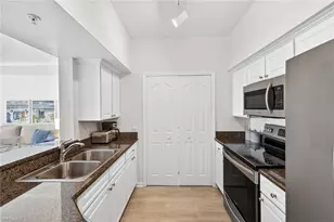 12950 Positano Cir, Naples, FL 34105 - Photo 11