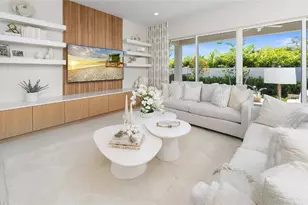 2669 Hyacinth Pl, Naples, FL 34112 - Photo 9