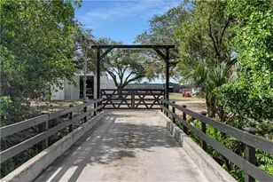 6890 Hendry Creek Dr, Fort Myers, FL 33908 - Photo 23