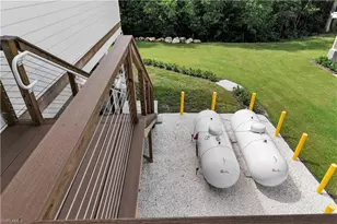 6890 Hendry Creek Dr, Fort Myers, FL 33908 - Photo 9