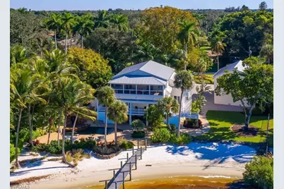 100 Fairview Ave, Fort Myers, FL 33905 - Photo 5