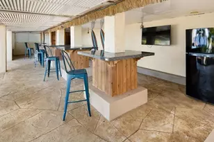 100 Fairview Ave, Fort Myers, FL 33905 - Photo 17