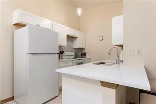 5120 SW Courtyards Ct, Cape Coral, FL 33914 - Photo 9