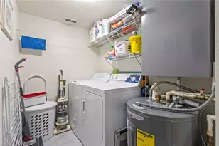 8288 Key Royal Ln, Naples, FL 34119 - Photo 19