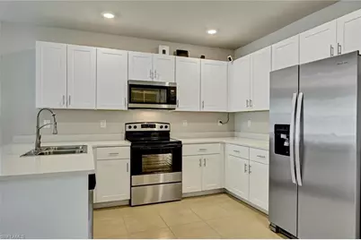 20462 Plumwood Loop, North Fort Myers, FL 33917 - Photo 7