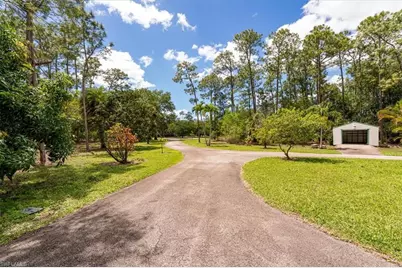 2790 66th St SW, Naples, FL 34105 - Photo 43