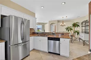 6285 Wilshire Pines Cir, Naples, FL 34109 - Photo 9