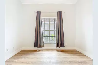 351 Pindo Palm Dr, Naples, FL 34104 - Photo 25