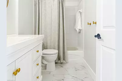 351 Pindo Palm Dr, Naples, FL 34104 - Photo 29