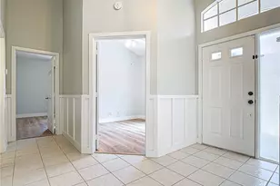 351 Pindo Palm Dr, Naples, FL 34104 - Photo 5