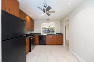 400 Misty Pines Circle, Naples, FL 34105 - Photo 9