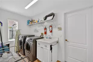 1954 Terrazzo Ln, Naples, FL 34104 - Photo 45