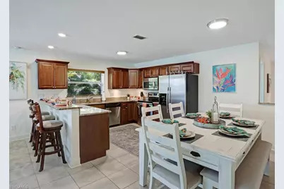 625 97th Ave N, Naples, FL 34108 - Photo 17