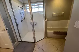 8125 Celeste Dr, Naples, FL 34113 - Photo 19