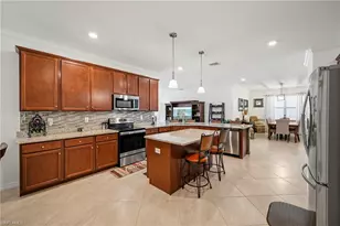 3424 Murcia Ct, Fort Myers, FL 33905 - Photo 7