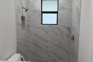 900 Alaska Ave, Lehigh Acres, FL 33971 - Photo 23