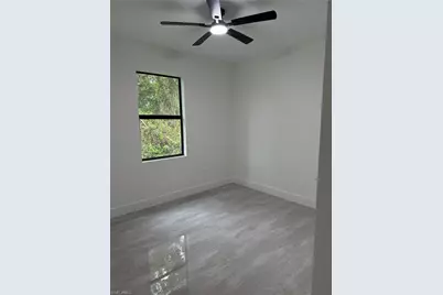 900 Alaska Ave, Lehigh Acres, FL 33971 - Photo 21