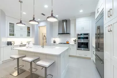 16382 Viansa Way #201, Naples, FL 34110 - Photo 5