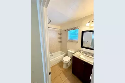 225 Turtle Lake Ct #306, Naples, FL 34105 - Photo 5