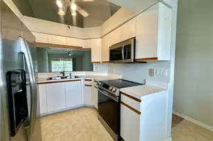 137 Wading Bird Cir, Naples, FL 34110 - Photo 7