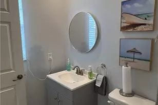 3304 Lisa Ln, Naples, FL 34109 - Photo 9