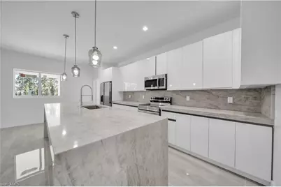 1142 Dutchess St E, Lehigh Acres, FL 33974 - Photo 7