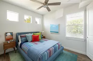 10042 Vanderbilt Dr, Naples, FL 34108 - Photo 15