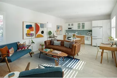 10042 Vanderbilt Dr, Naples, FL 34108 - Photo 5