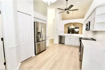 8196 Ibis Cove Cir #B210, Naples, FL 34119 - Photo 3