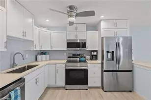 1435 Curlew Ave, Naples, FL 34102 - Photo 7