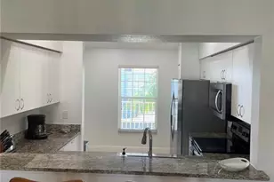 9640 Victoria Ln, Naples, FL 34109 - Photo 9