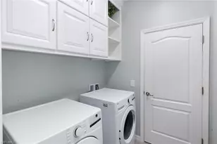 19599 Beechcrest Pl, Estero, FL 33928 - Photo 15