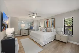 723 Wildwood Ln, Naples, FL 34105 - Photo 13